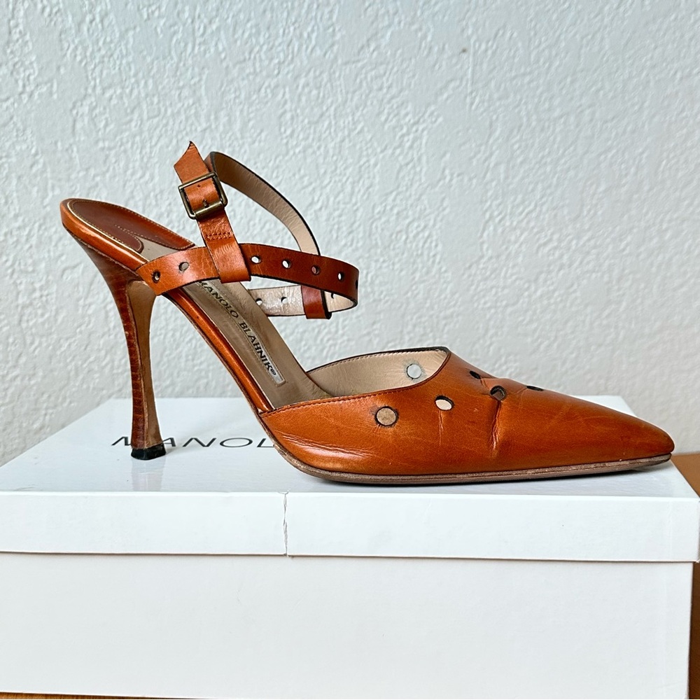 Manolo Blahnik Slingbacks - Picture 4 of 13